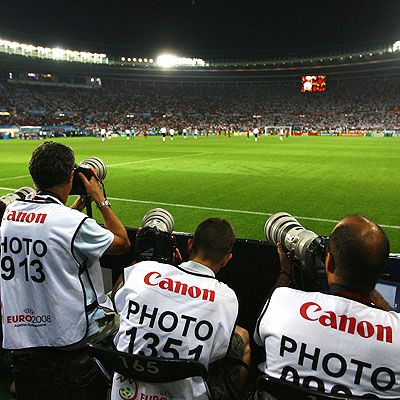 canon euro2012 - Canon, EURO 2012’de futbola odaklanıyor