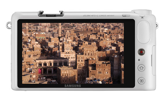 Samsung NX2000 Beyaz 2 k - Samsung NX2000’i Yemen’de Test Ettik!