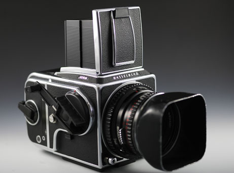 hasselblad501 - Fujifilm Orta Format Aynasız mı yapıyor?
