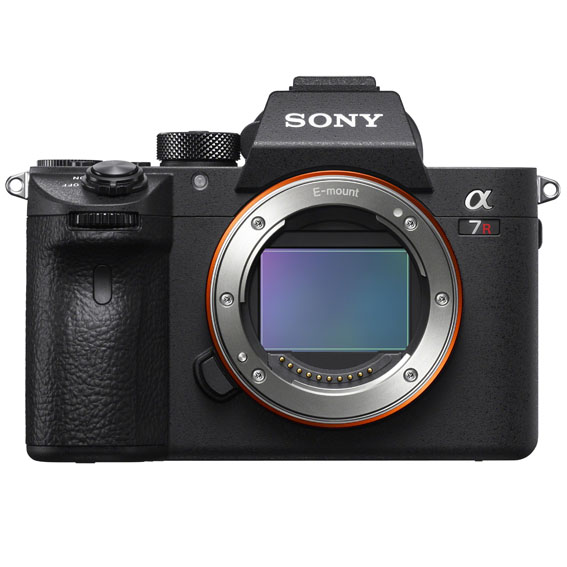 A7RM3 front - Sony a7R III